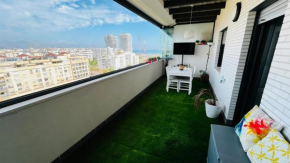 Ático con Piscina y Vistas al Mar Habitat Litoral